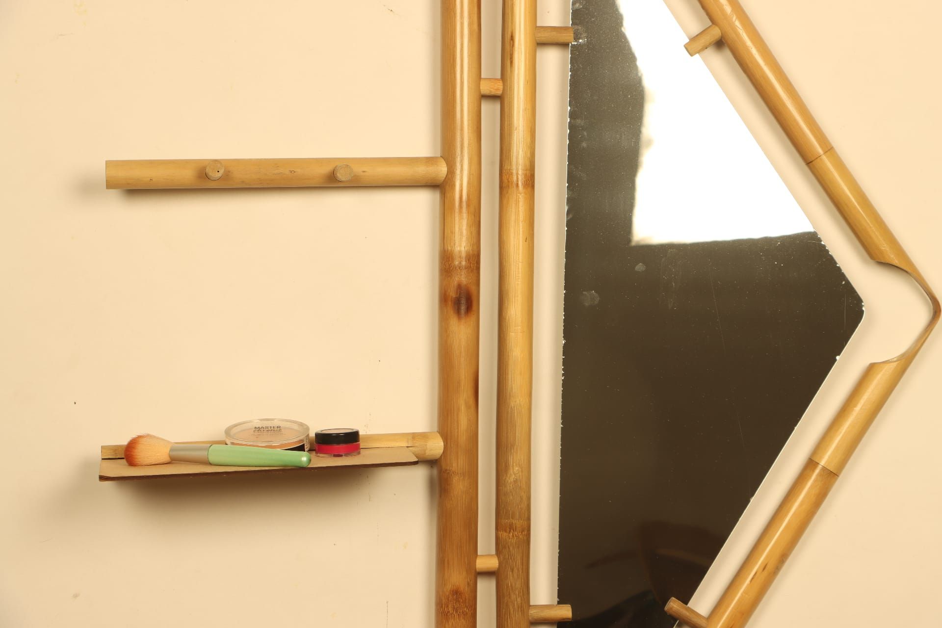 Darpana in open dressing table mode